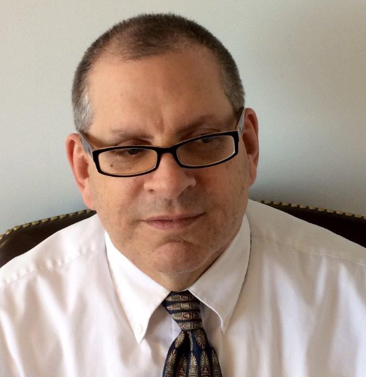 Headshot of Charles Llenza of the Building Technologies Office.