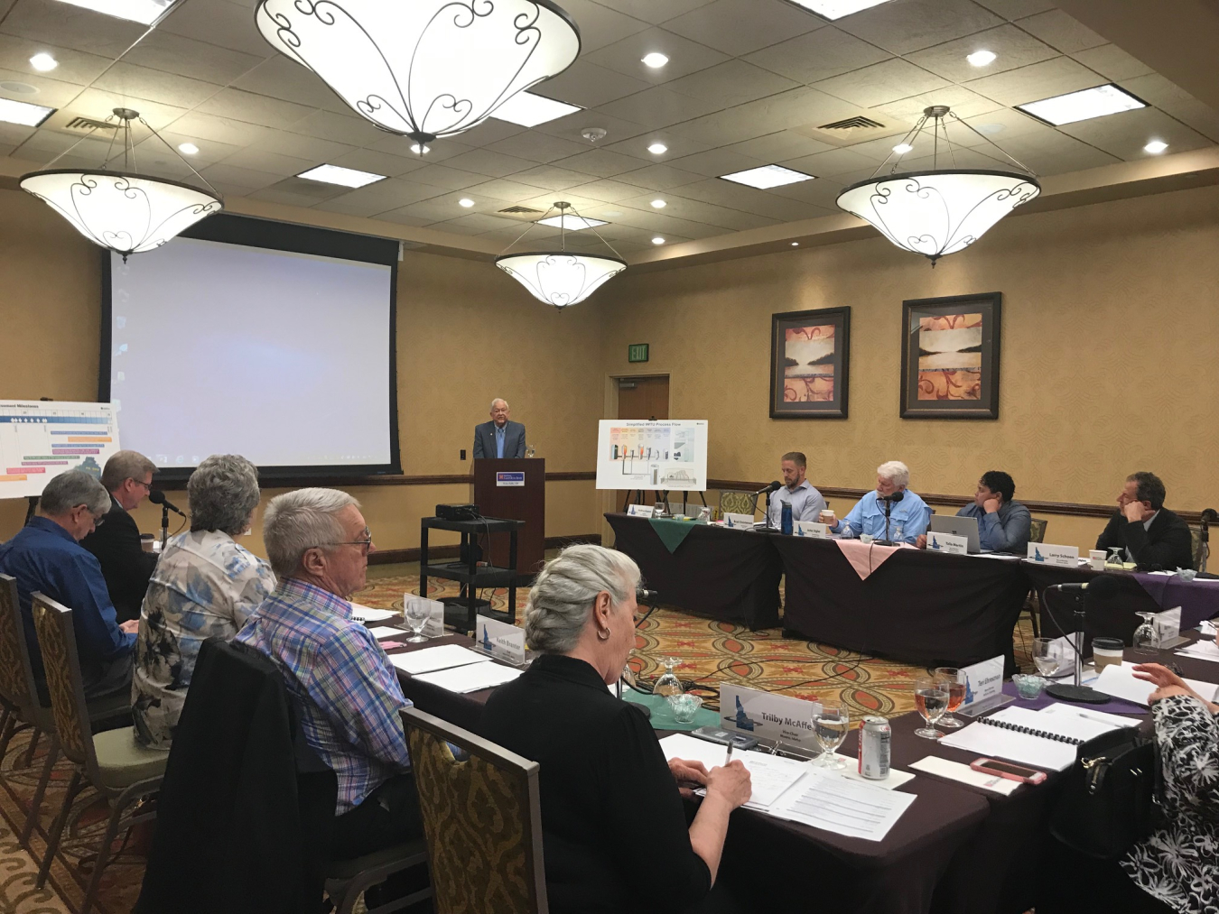 Richard Stallings, former U.S. Congressman and Nuclear Waste Negotiator, delivers a presentation to the CAB recounting his experience with nuclear waste negations during the April 25 public meeting