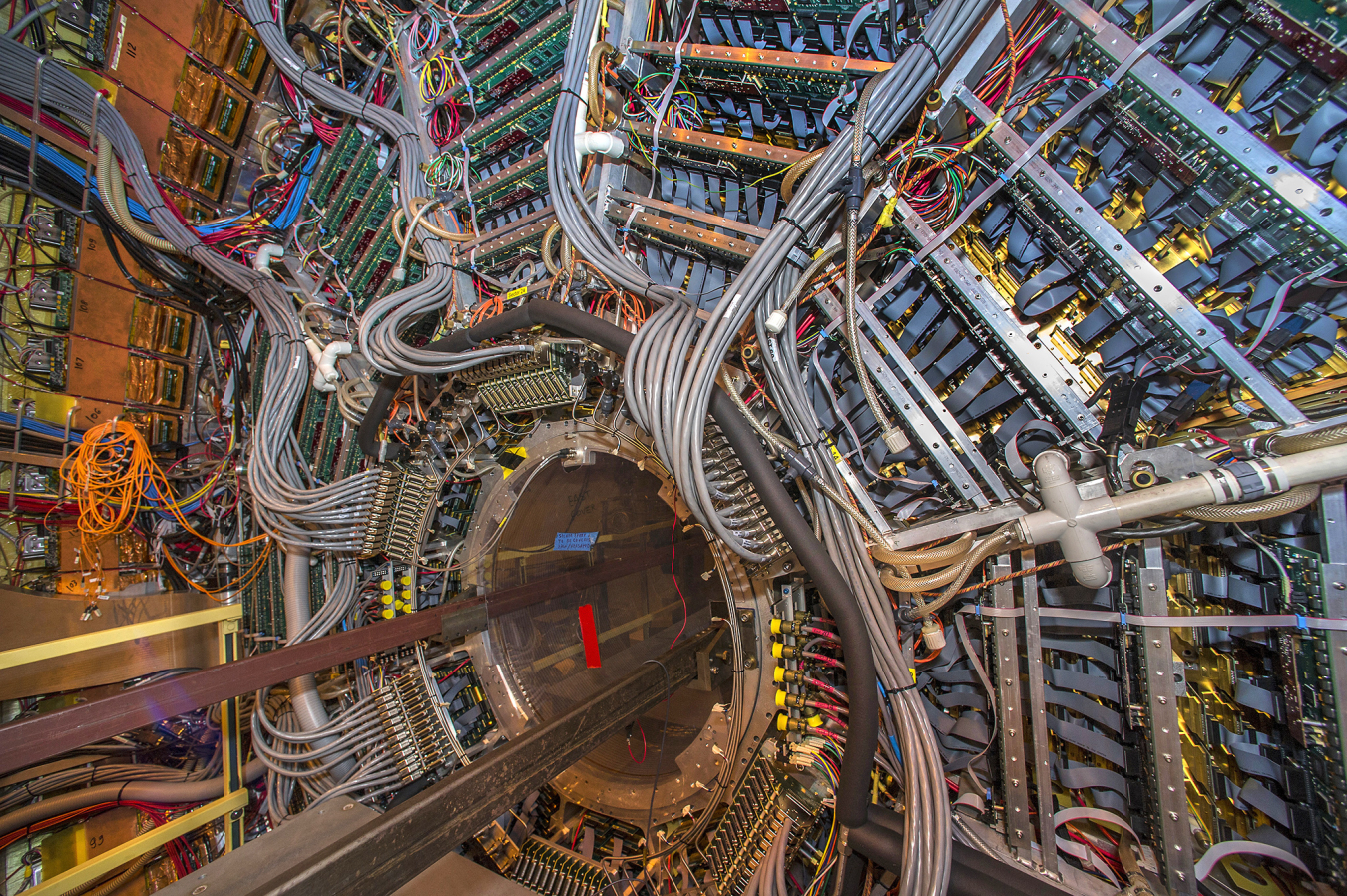 The Solenoidal Tracker at RHIC (STAR) is a detector which specializes in tracking the thousands of particles produced by each ion collision at RHIC. Weighing 1,200 tons and as large as a house, STAR is a massive detector.