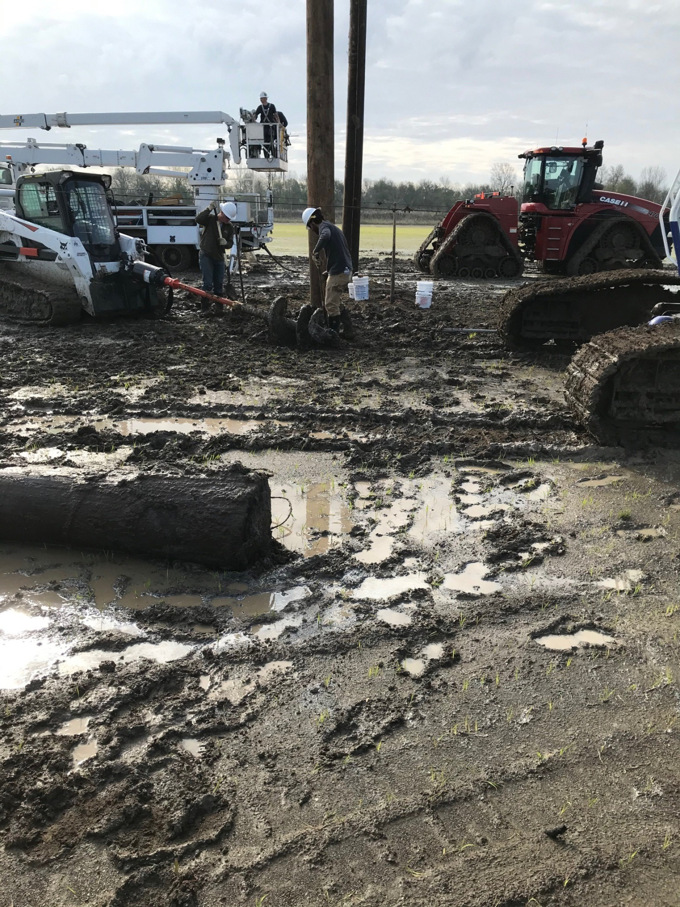 Crews from Southwestern’s Gore, Jonesboro, and Springfield Field Offices faced muddy conditions as they sought to replace nearly 70 structures destroyed by a “macroburst” featuring 110-mph peak winds.