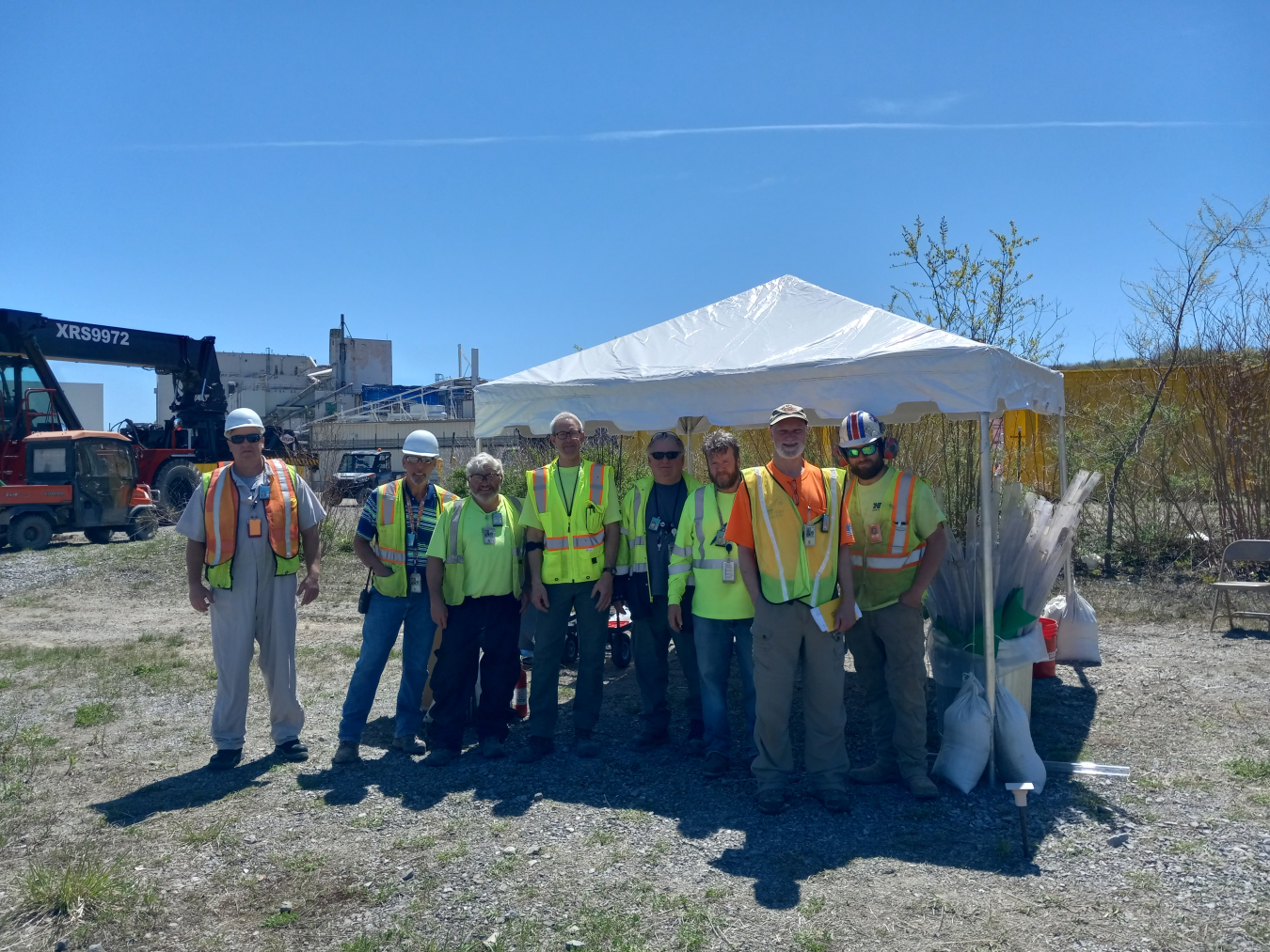 A team at EM’s West Valley Demonstration Project worked efficiently to complete sampling of a former waste storage area site in half the time planned. 