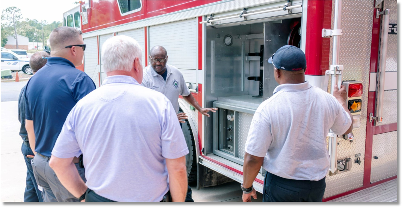 SRS donates rescue truck