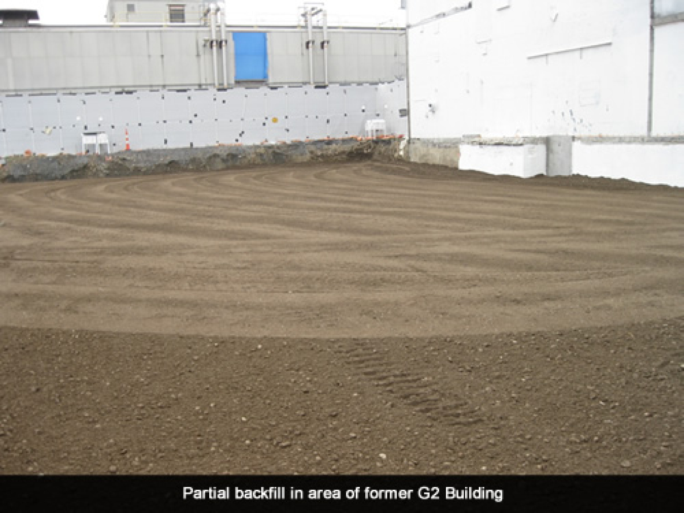 Partial backfill in area of former G2 building