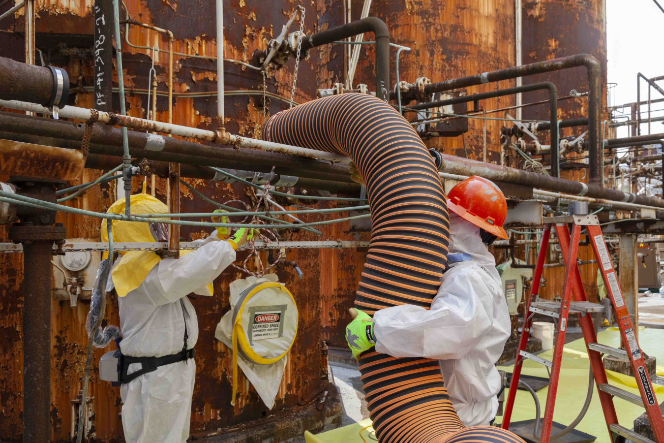 UCOR continued deactivation on the old Column Exchange (COLEX) equipment outside the Alpha-4 facility at the Y-12 National Security Complex during the cleanup contractor’s most recent fee evaluation period. 