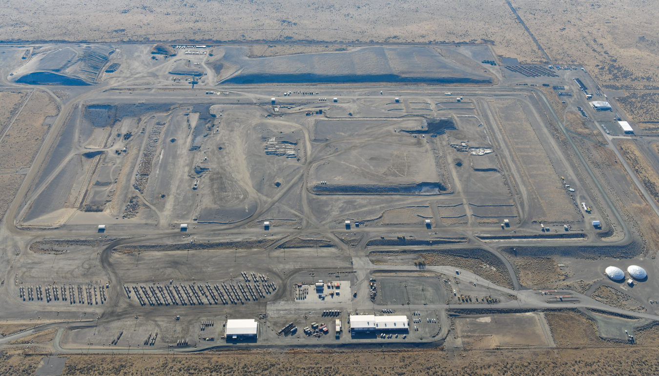 The Environmental Restoration Disposal Facility on the Hanford Site is the largest landfill in the EM complex, containing nearly 20 million tons of contaminated soil, debris and solid waste from cleanup activities in the site’s Central Plateau and Columbia River corridor. The facility opened in 1996.