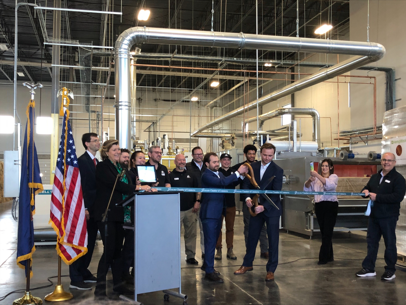 Sven Mumme at a Hempitecture ribbon cutting ceremony.