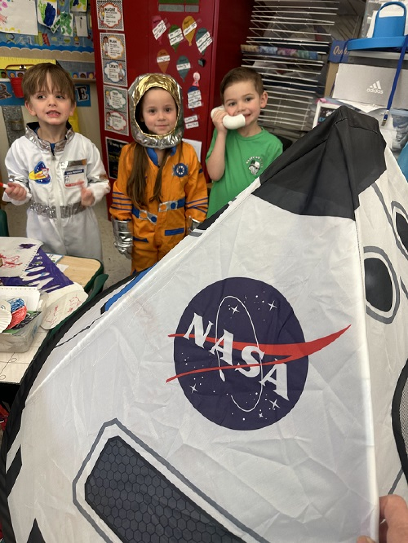 UCOR’s grants provided Petros Joyner School students space station components and books. The students are engaged in learning about new careers.