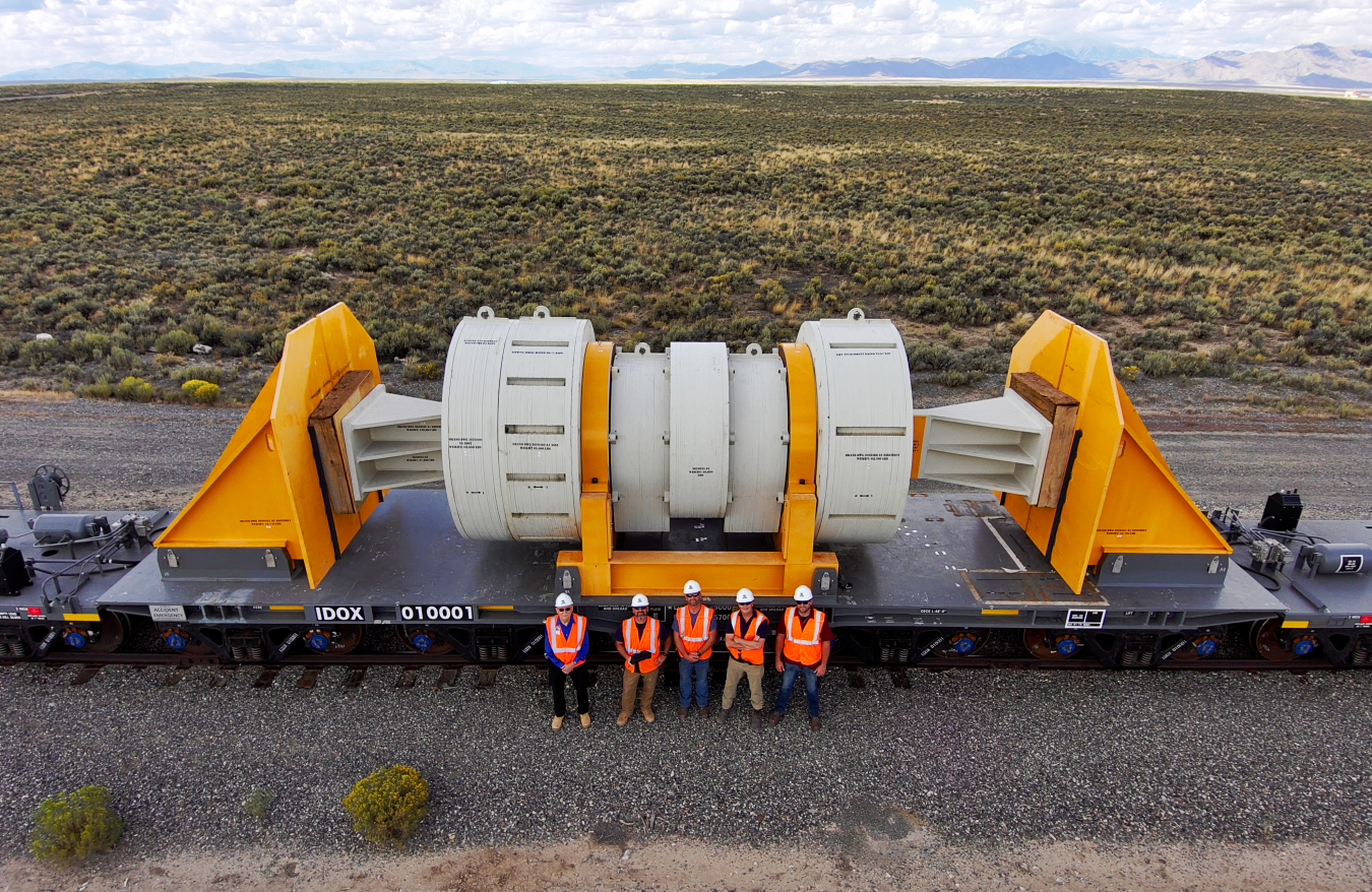 Aerial shot of the Atlas railcar carrying a test load simulating a shipment of spent nuclear fuel.