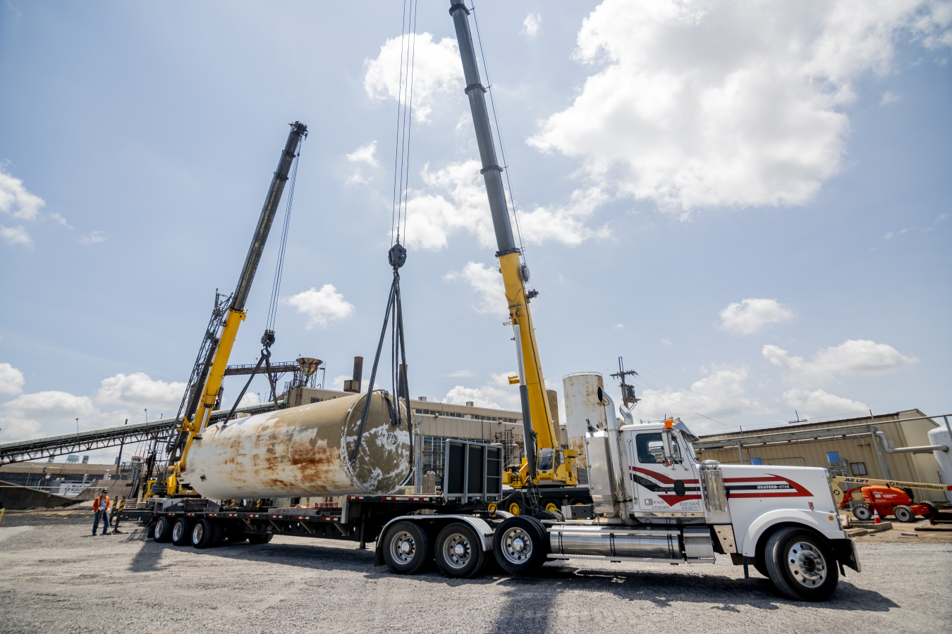 Nitrogen storage tanks being transferred