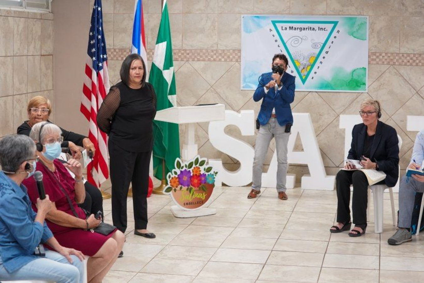 La secretaria Granholm habla sobre la resiliencia energética en La Margarita de Salinas en febrero de 2023.