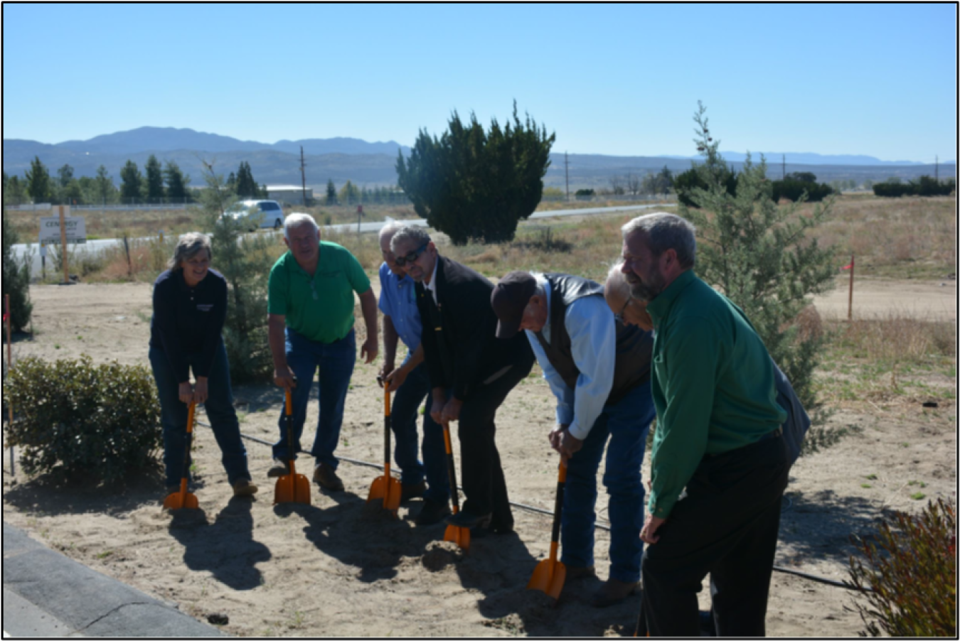 Anza Electric Cooperative built a community solar project on the Tribal lands of the Santa Rosa Band of Cahuilla Indians. The project will help to enable access to affordable solar energy options for their tribal members and for Anza’s other LMI consumer-members