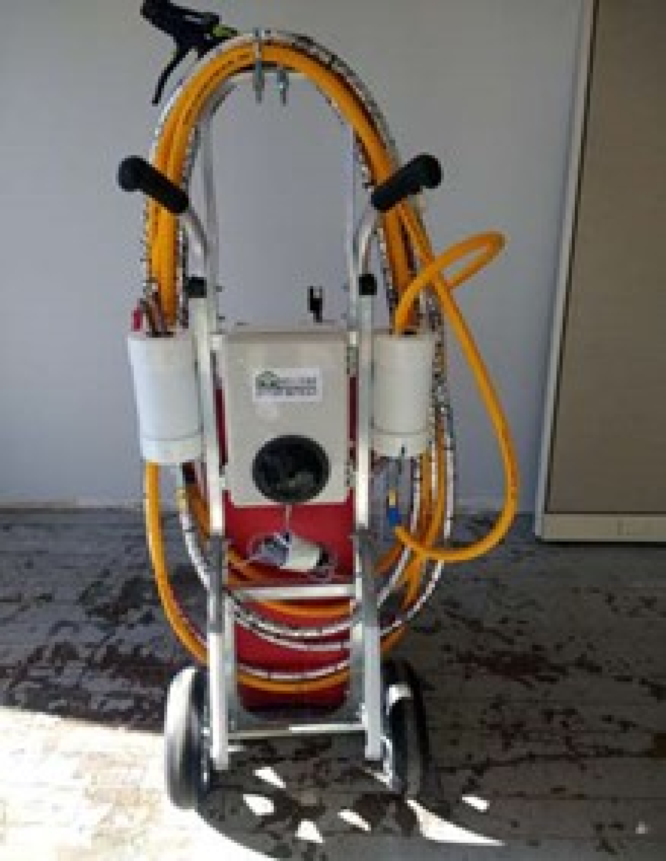 Machine used for pinhole insulation