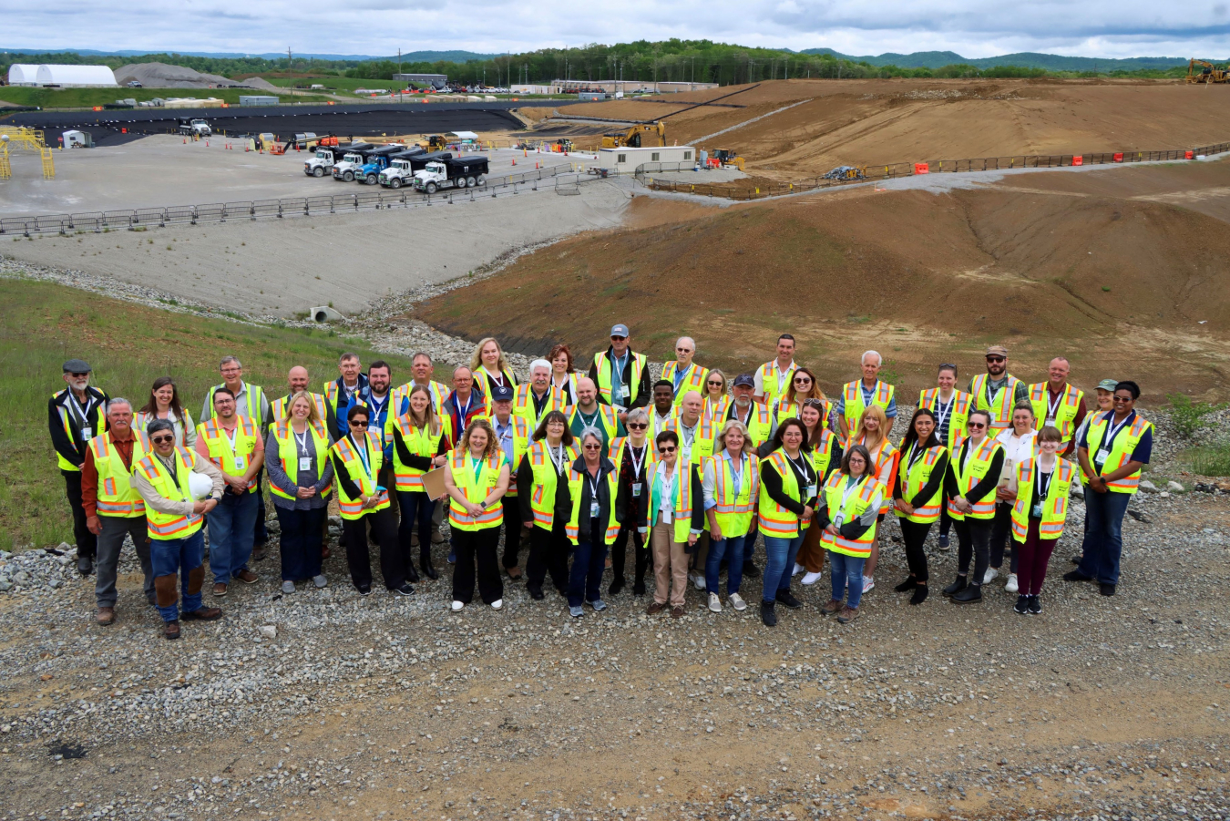 EM SSAB members, support staff, and DOE employees at the Portsmouth Site in Ohio