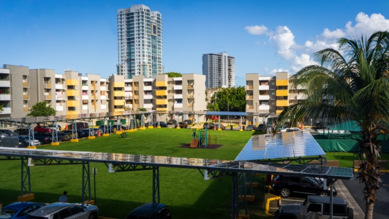 An existing solar installation at Residencial Puerta de Tierra, a public housing facility in San Juan.