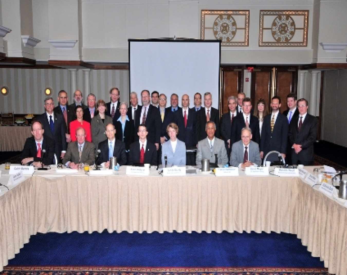 Members of the EAC 2008.jpg