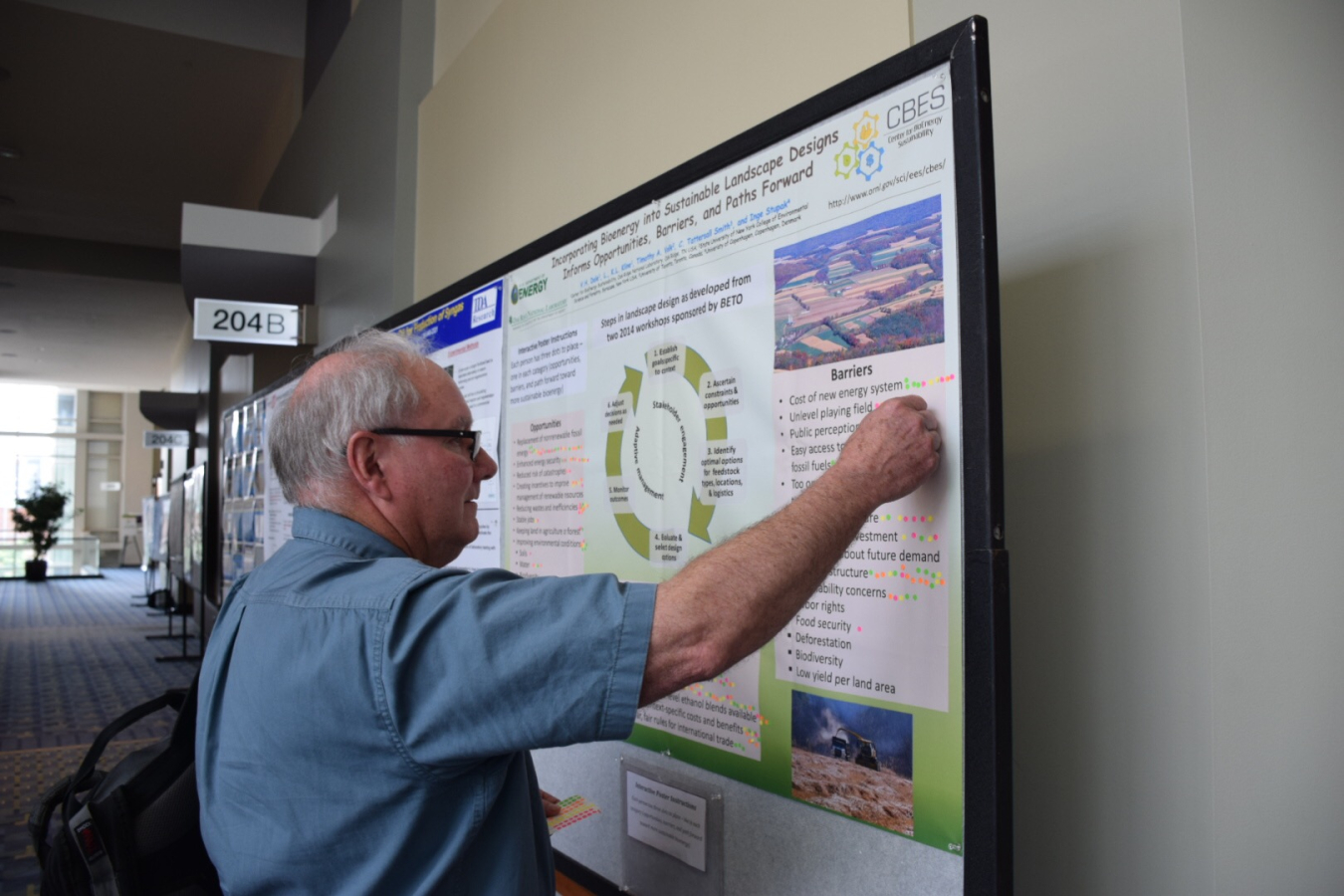 bioenergy_2015_poster_session.jpg